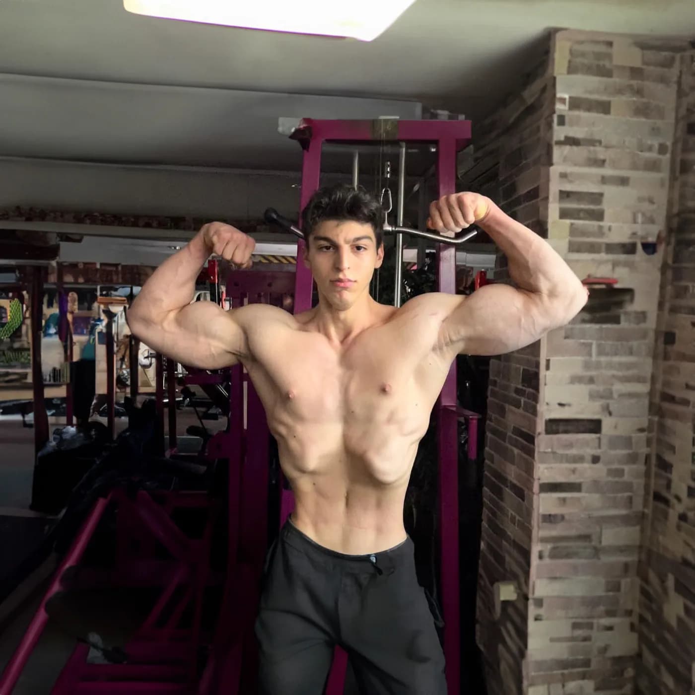 Kürşat Kaan Küçükler antrenman anı - World Body Gym
