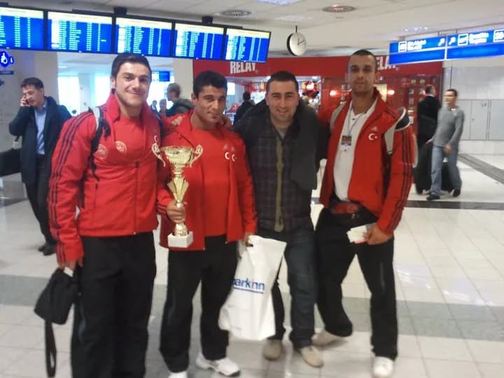 Kürşat Küçükler kariyer fotoğrafı 12 - vücut geliştirme müsabakası, federasyon ve ödül anıları